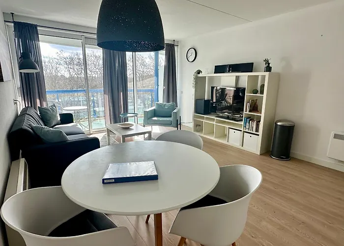 Badhotel 325 아파트 3*